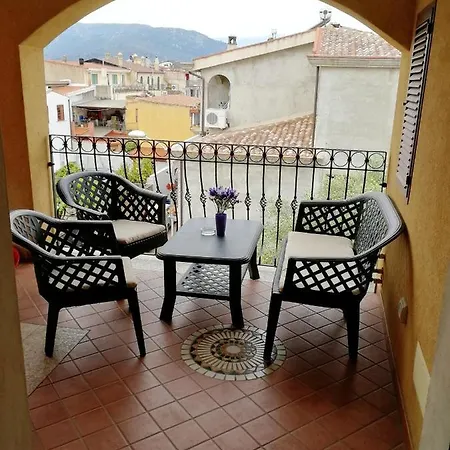 Apartamento With 2 Bedrooms In With Furnished Balcony 2 Km From The Beach